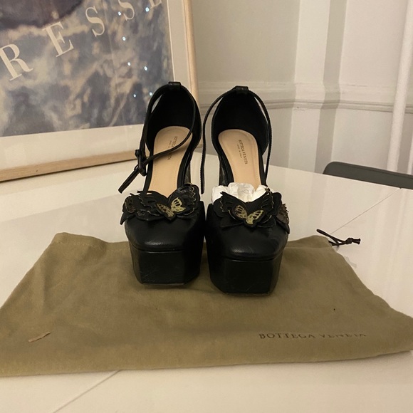 Bottega Veneta CALF AYERS BUTTERFLY MARY JANE PUMP - Picture 3 of 10